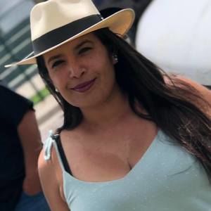 Meet your Posher, Lynnell